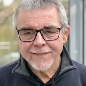 Frankfurter Rundschau: Interview mit Karl Schlögel vom 14.10.2025, S. 18 f. (gedruckt)